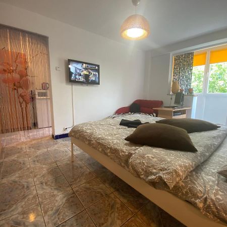 Apartament Piata Resita Host Bukareszt Zewnętrze zdjęcie